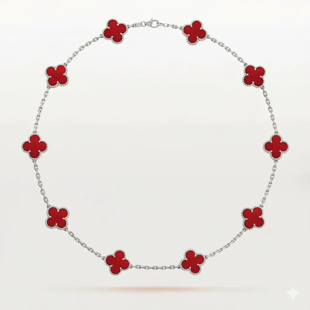 Elegant Clover Pendant Necklace
