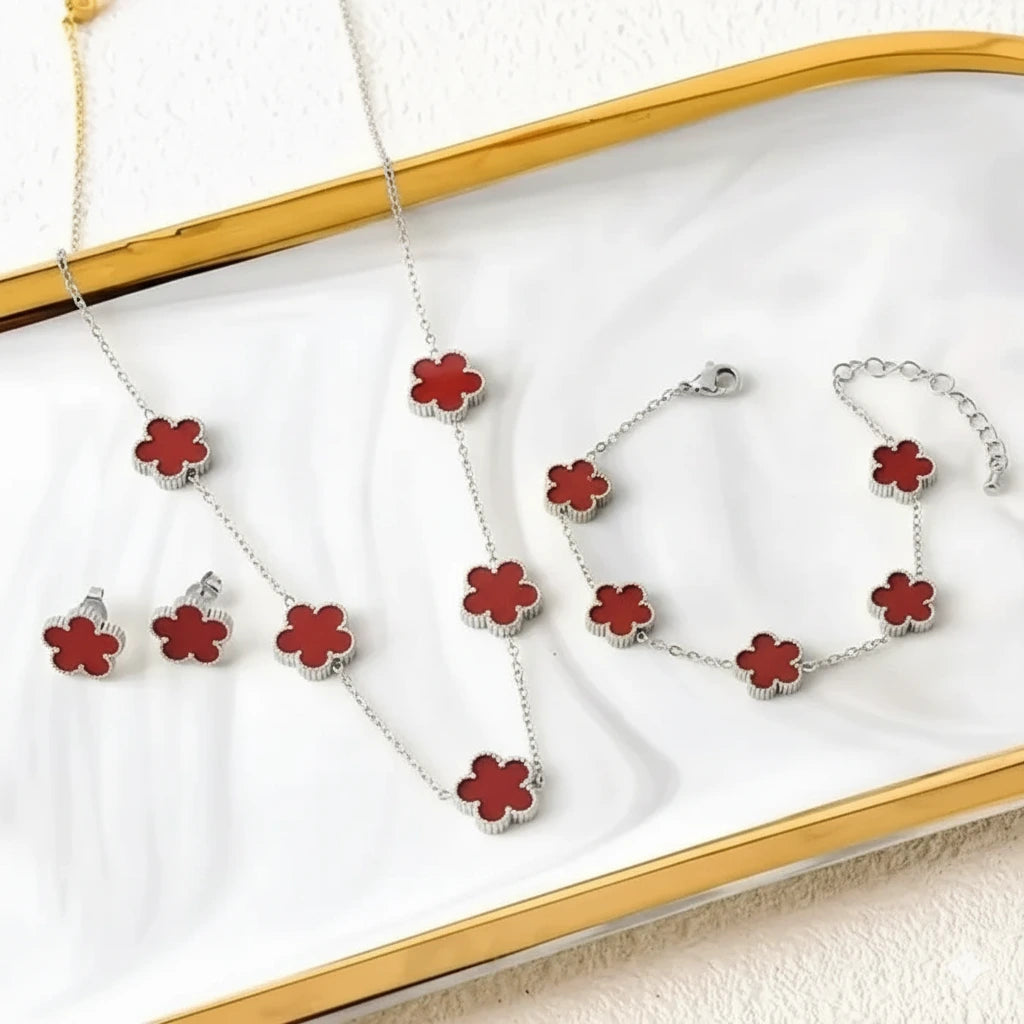Lucky Clover Necklace – Free Bracelet & Earrings Gift Set