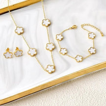 Lucky Clover Necklace – Free Bracelet & Earrings Gift Set