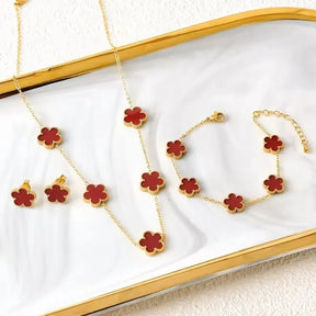 Lucky Clover Necklace – Free Bracelet & Earrings Gift Set
