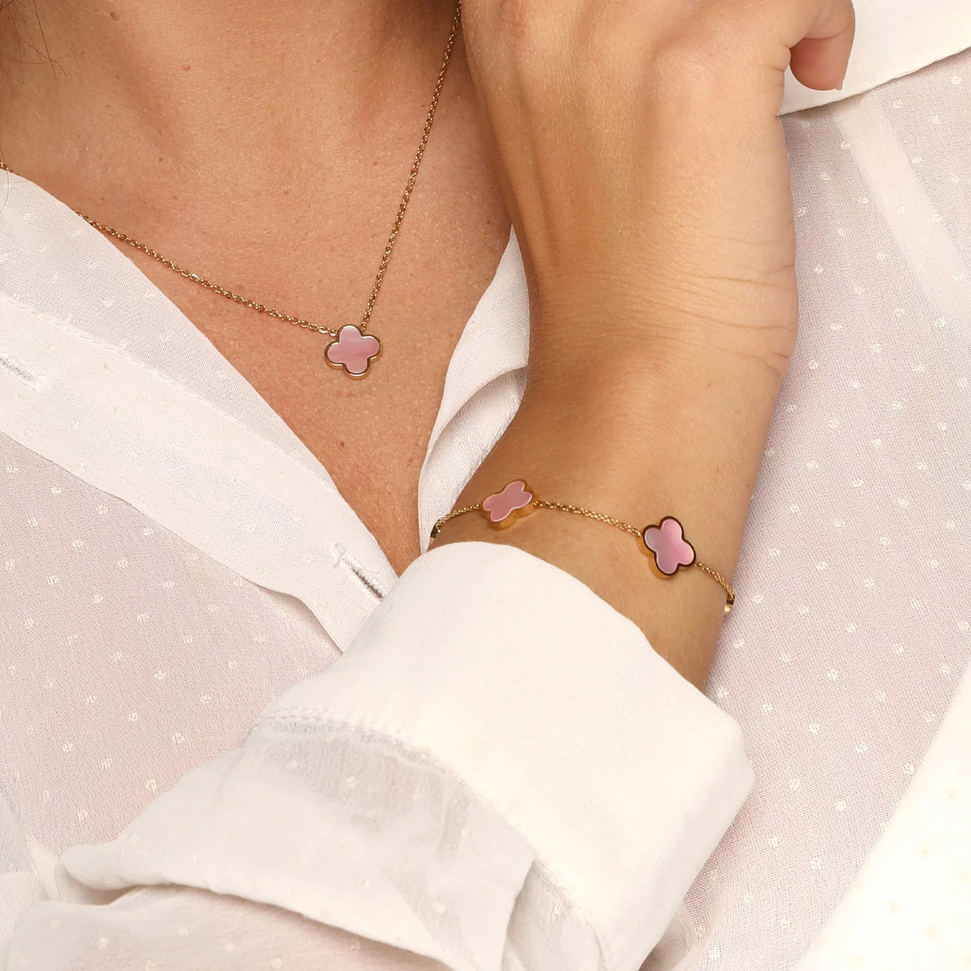 Lucky Rose Clover Bracelet - 18K Gold Plated