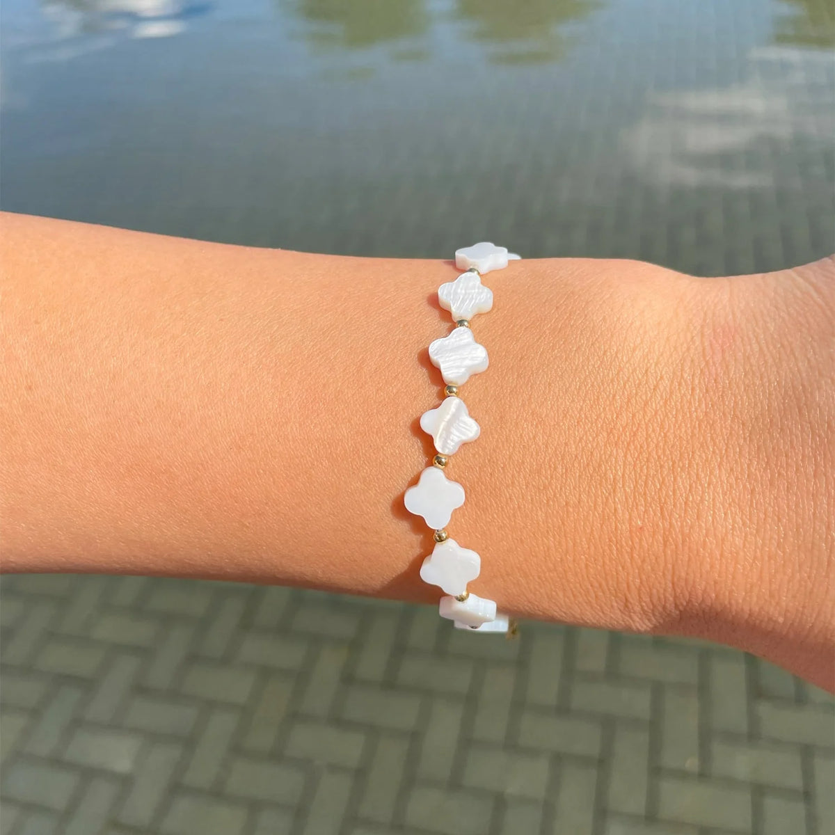 White Clover Bracelet – 18K Gold Plated