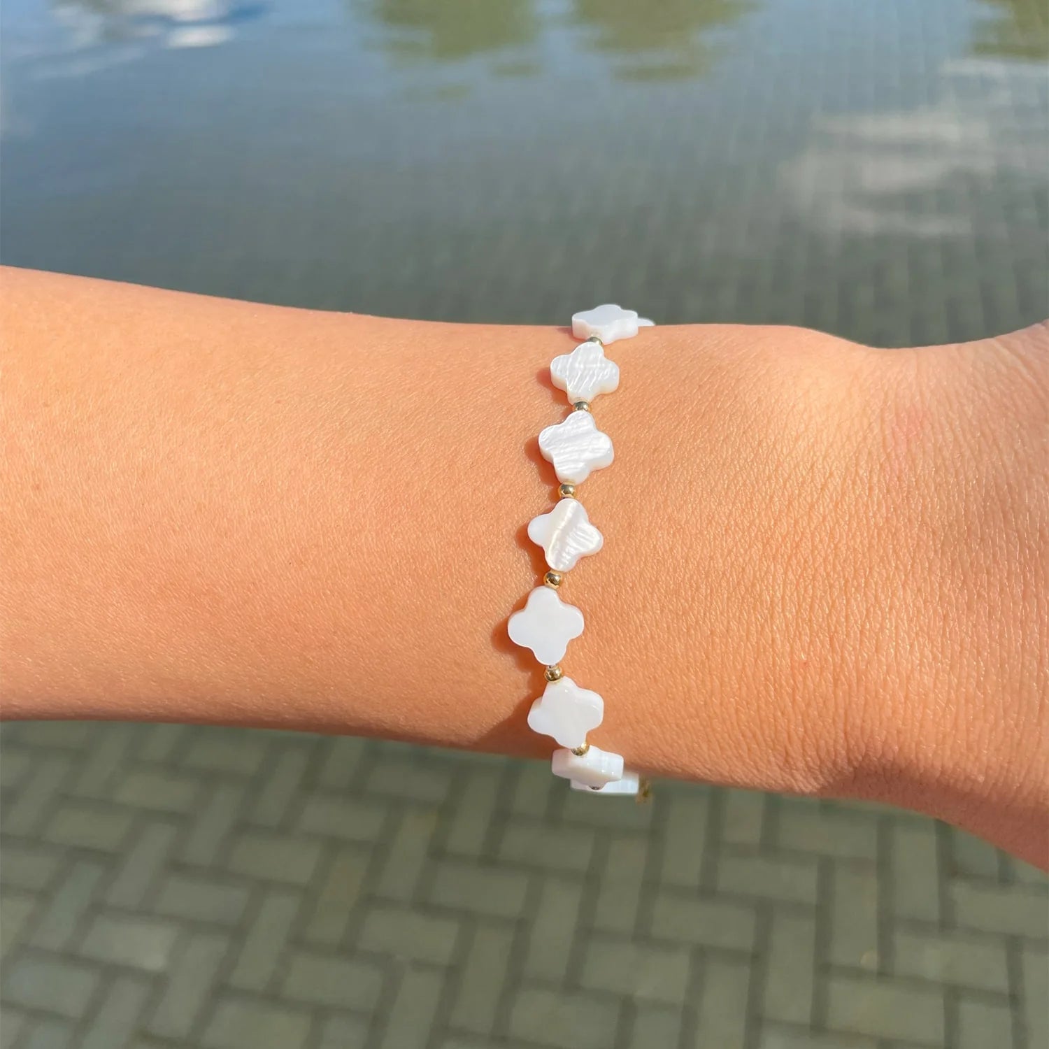 White Clover Bracelet – 18K Gold Plated