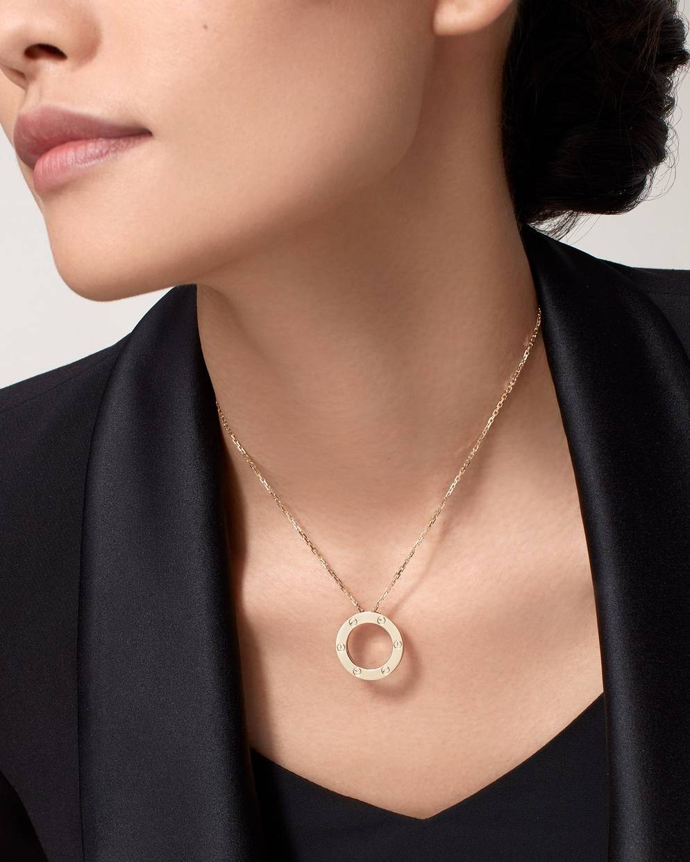 Eterna Necklace